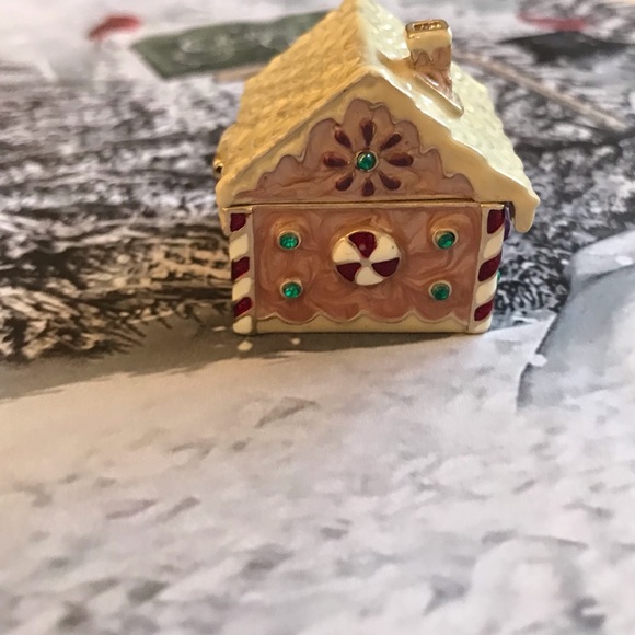 Gingerbread trinket box - Picture 4 of 4